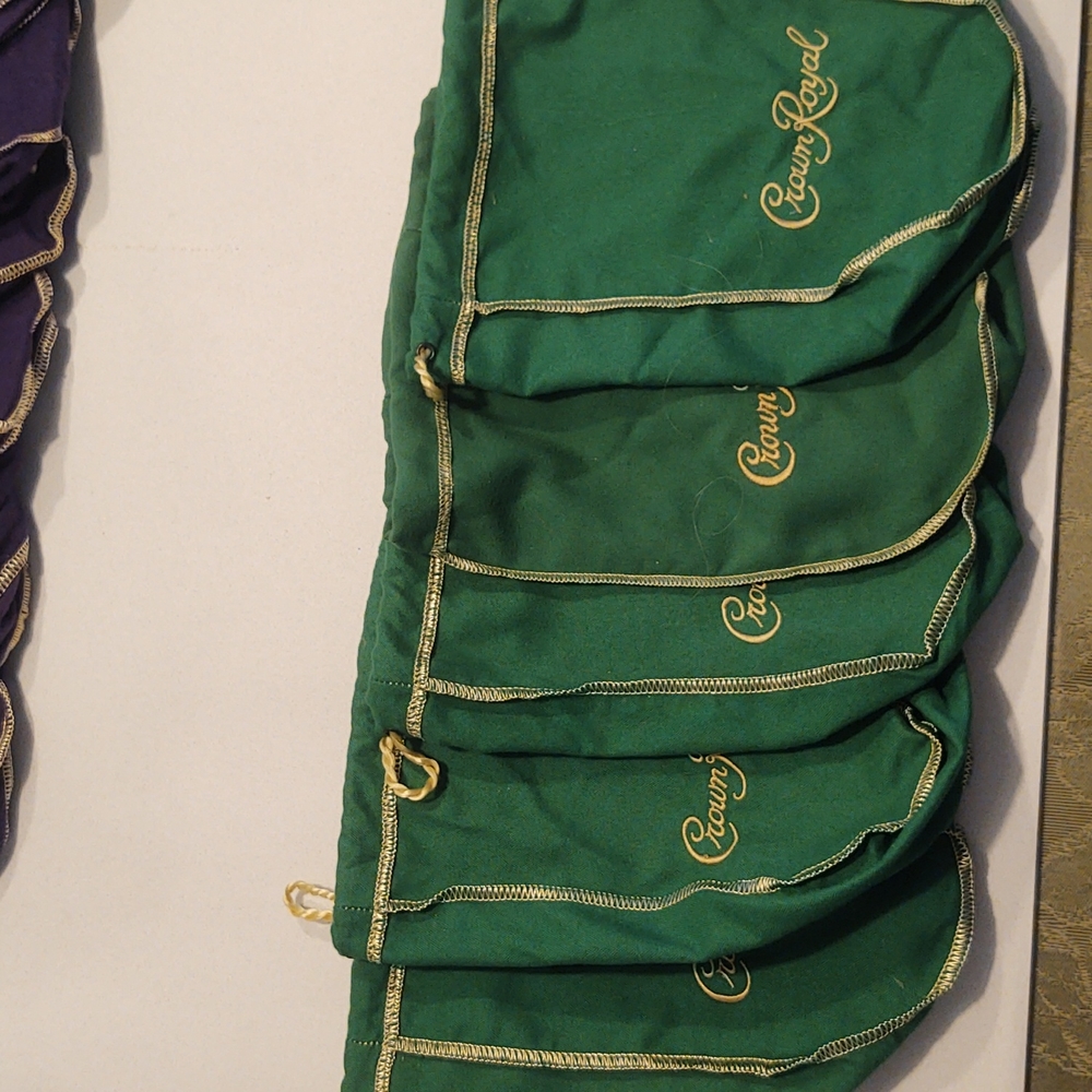 5 Green Royal Crown Bags